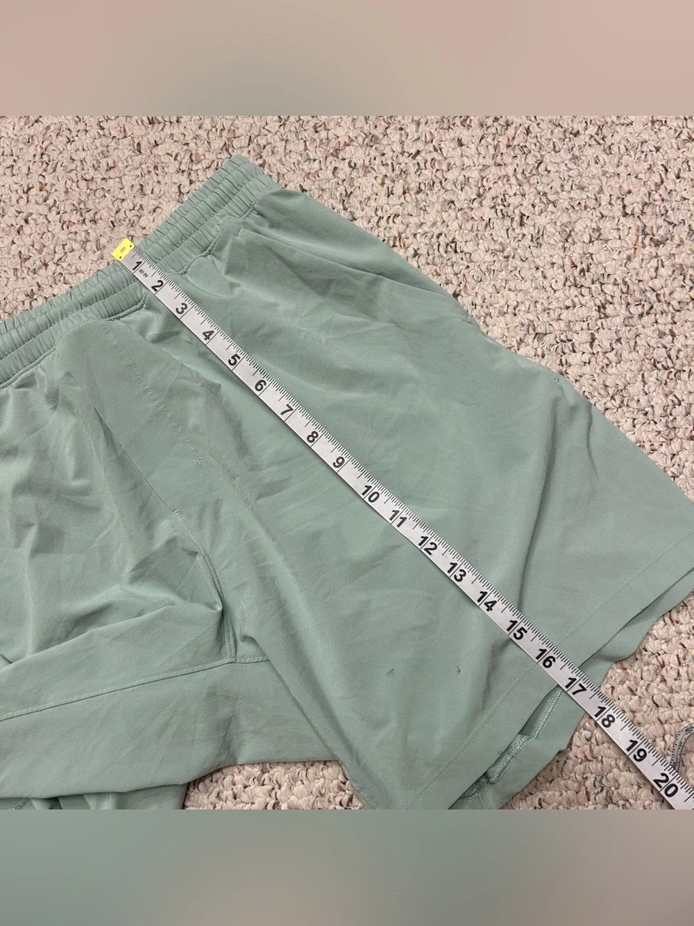 Lululemon Men's Pace Breaker 7